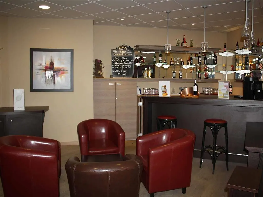 Hotell Mercure Vannes Le Port